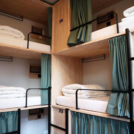 אמסטרדם The Bee Hostel מראה חיצוני תמונה